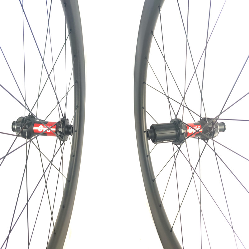 carbon fiber gravel bike wheels