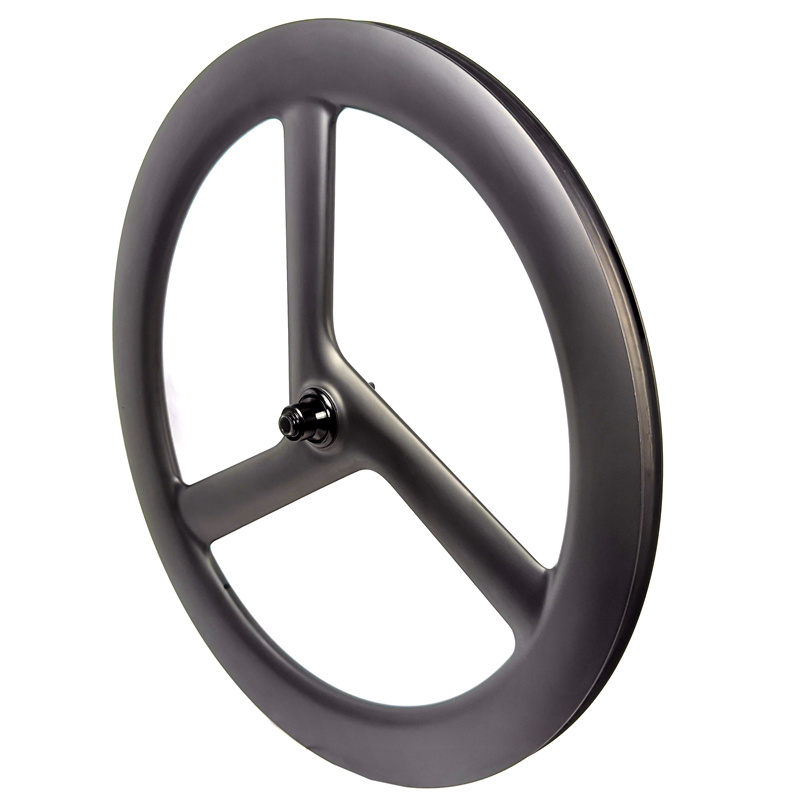 carbon spoke wheel